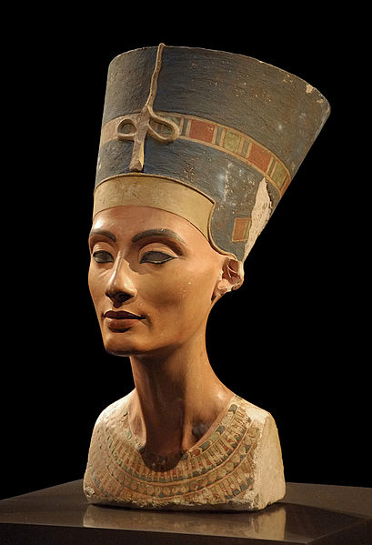 Art egyptien: buste de Nefertiti